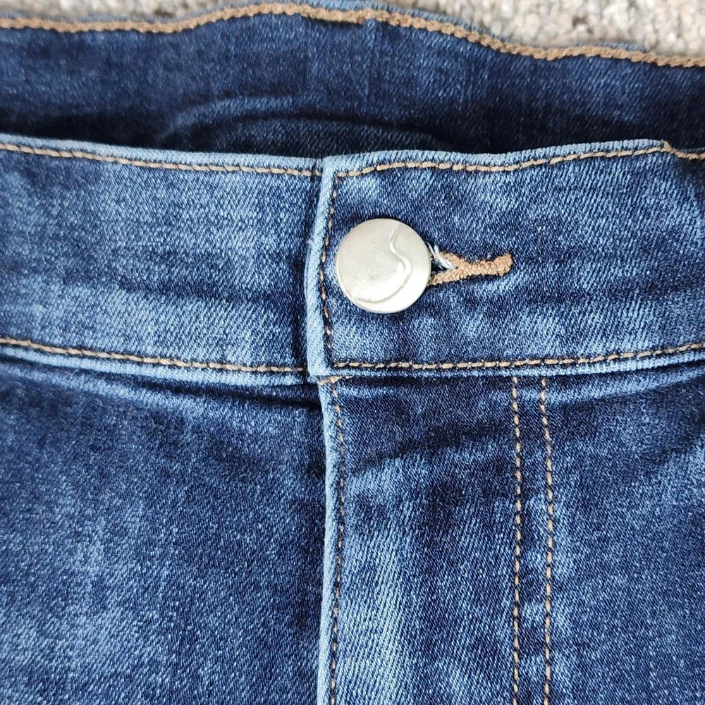 Joe's Jeans Brixton Straight Narrow Mens 36 Medium Wash Stretch EUC Retails $228